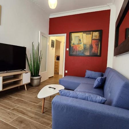 אתונה Gazi Apartment With Breakfast מראה חיצוני תמונה