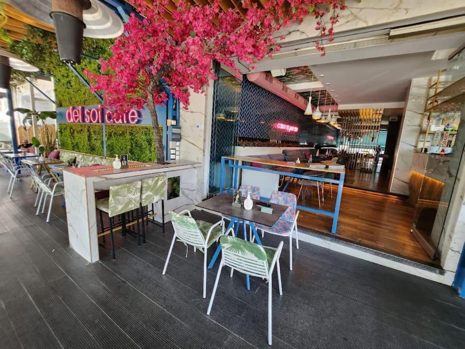 אתונה Gazi Apartment With Breakfast מראה חיצוני תמונה