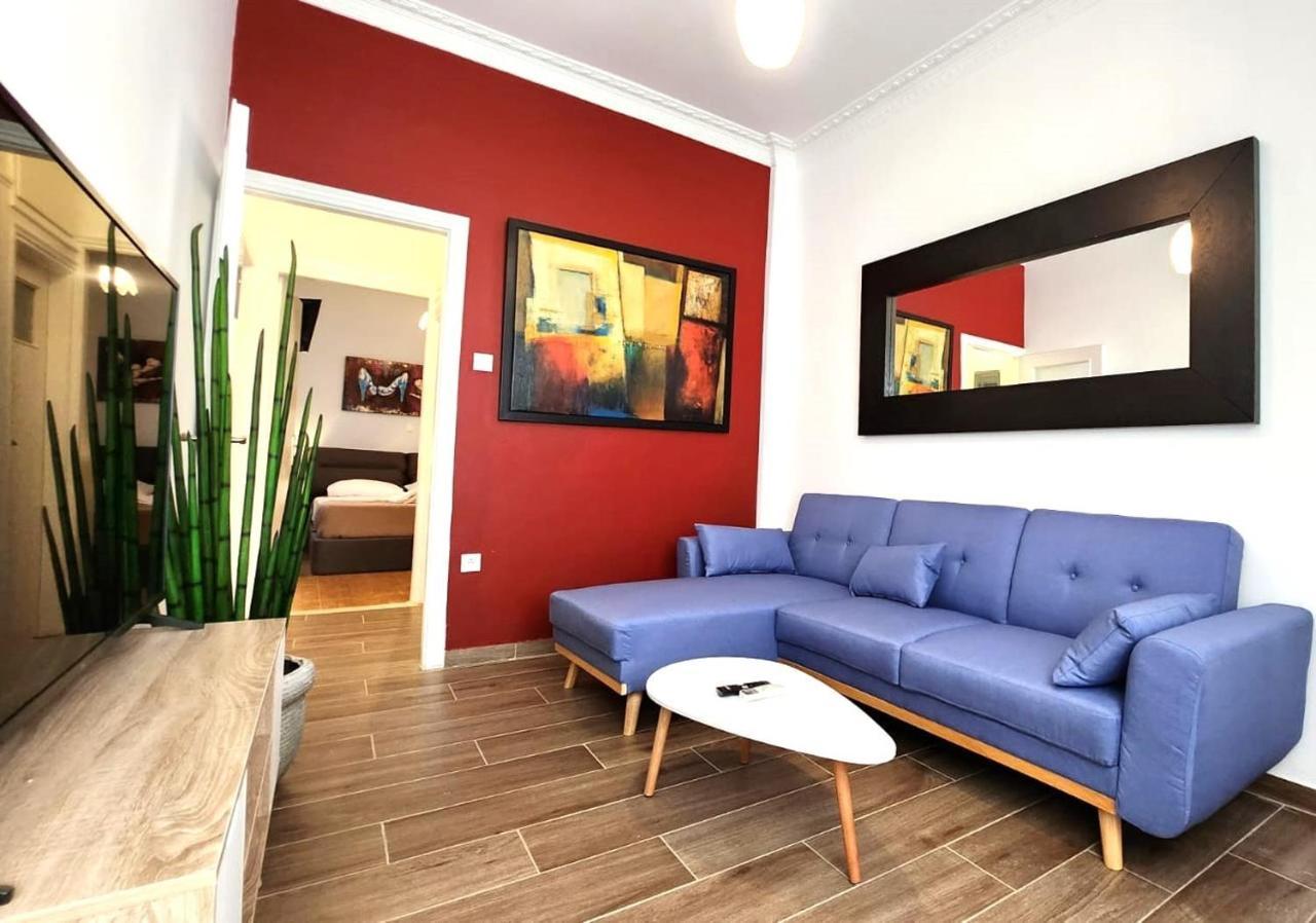 אתונה Gazi Apartment With Breakfast מראה חיצוני תמונה
